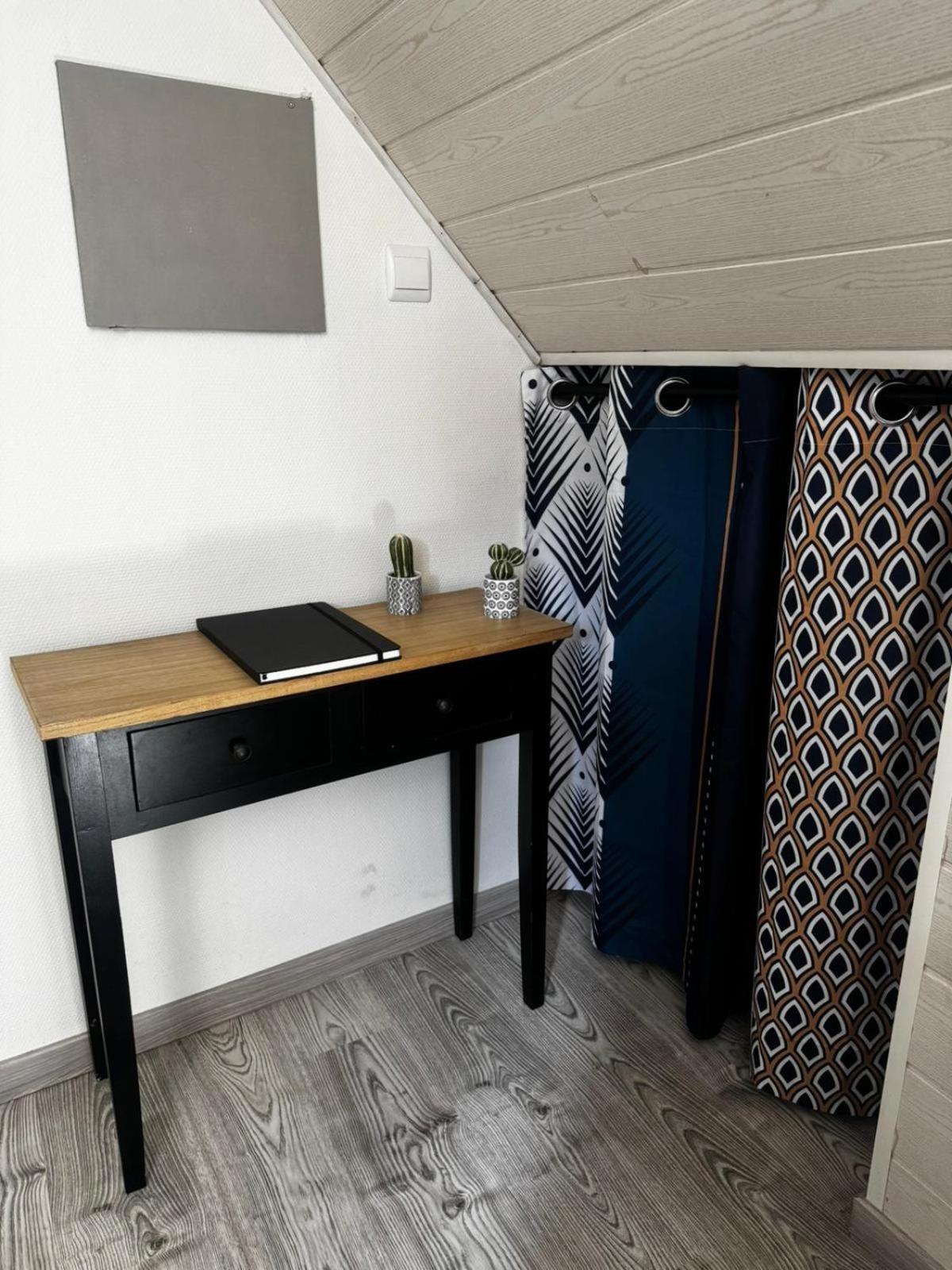 Magnifique F2 Du Bonheur Apartment Besancon Bagian luar foto